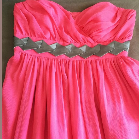 NWT BCBGENERATION Long dress Red Pink ruffle 6 - Picture 4 of 5